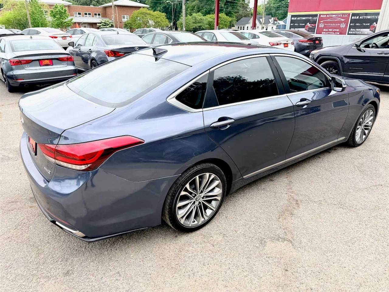 Hyundai Genesis 3.8L 2016