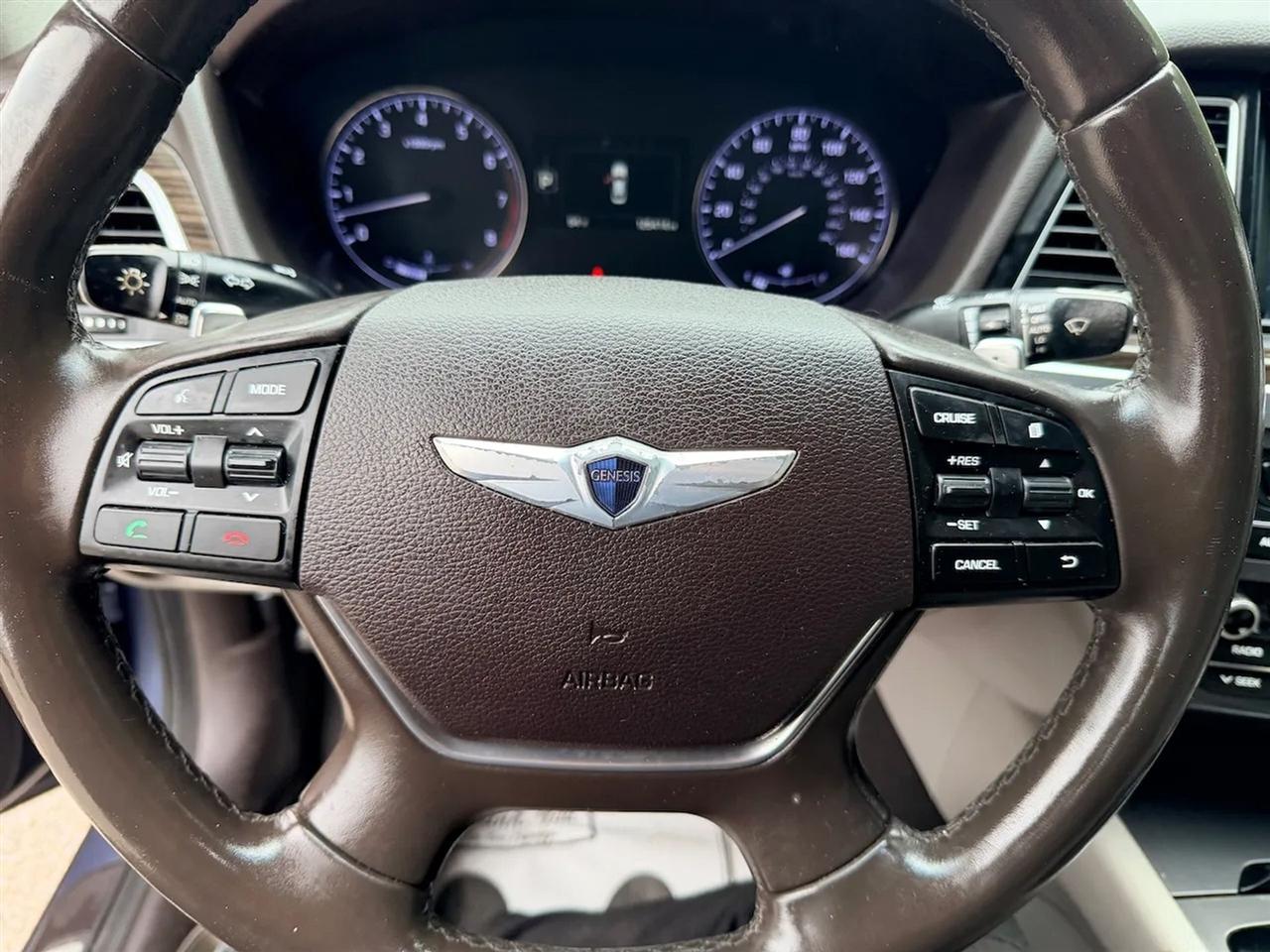 Hyundai Genesis 3.8L 2016