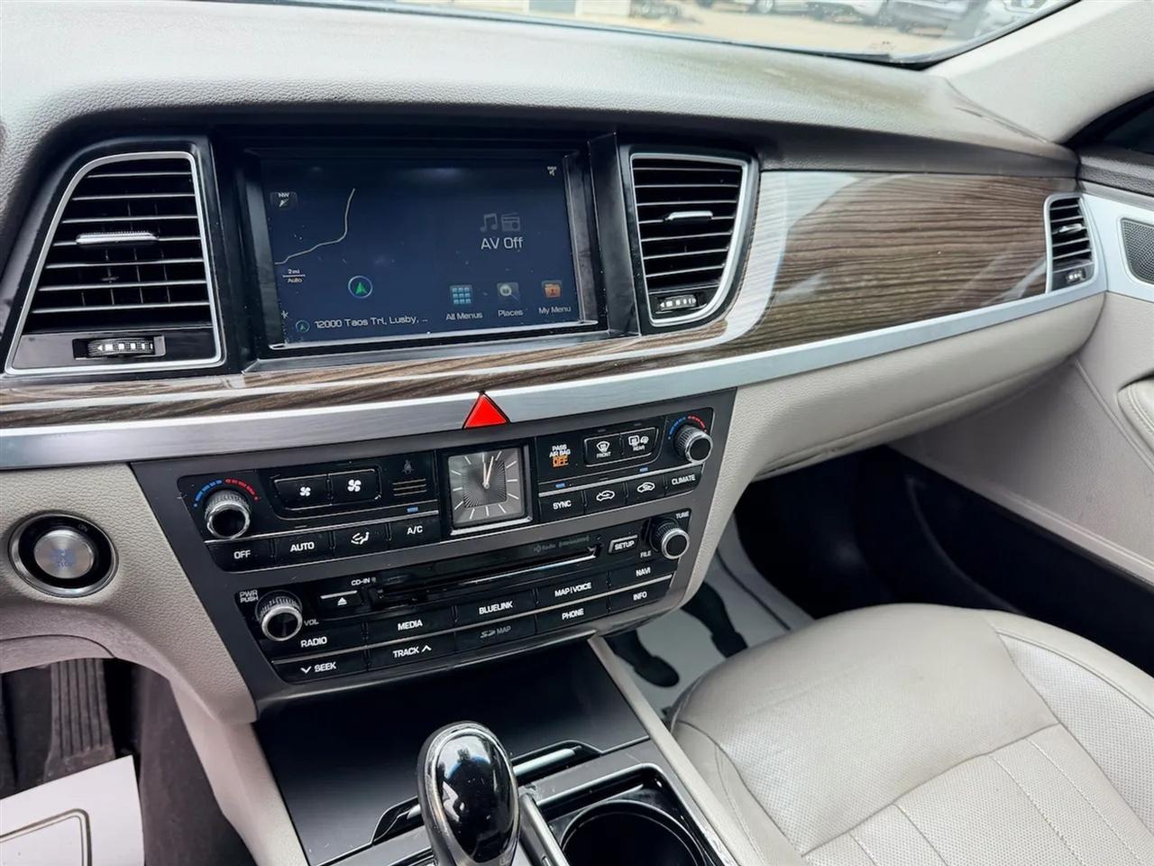 Hyundai Genesis 3.8L 2016