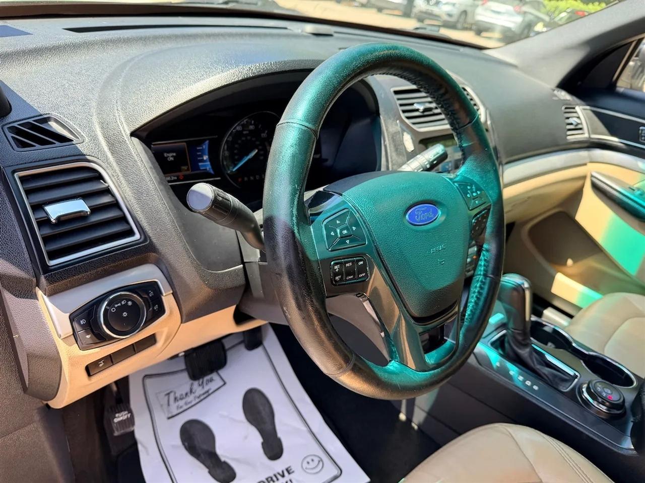 Ford Explorer XLT 4WD 2017