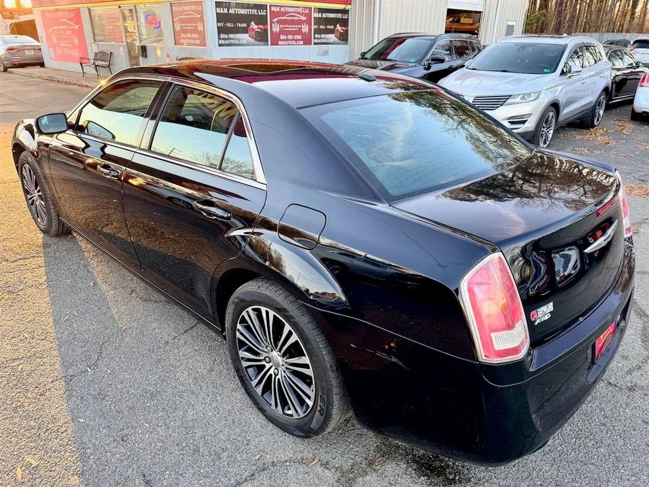 Chrysler 300 S V6 AWD 2013