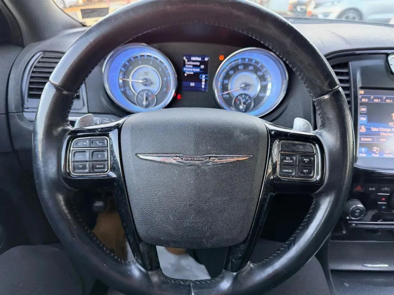 Chrysler 300 S V6 AWD 2013