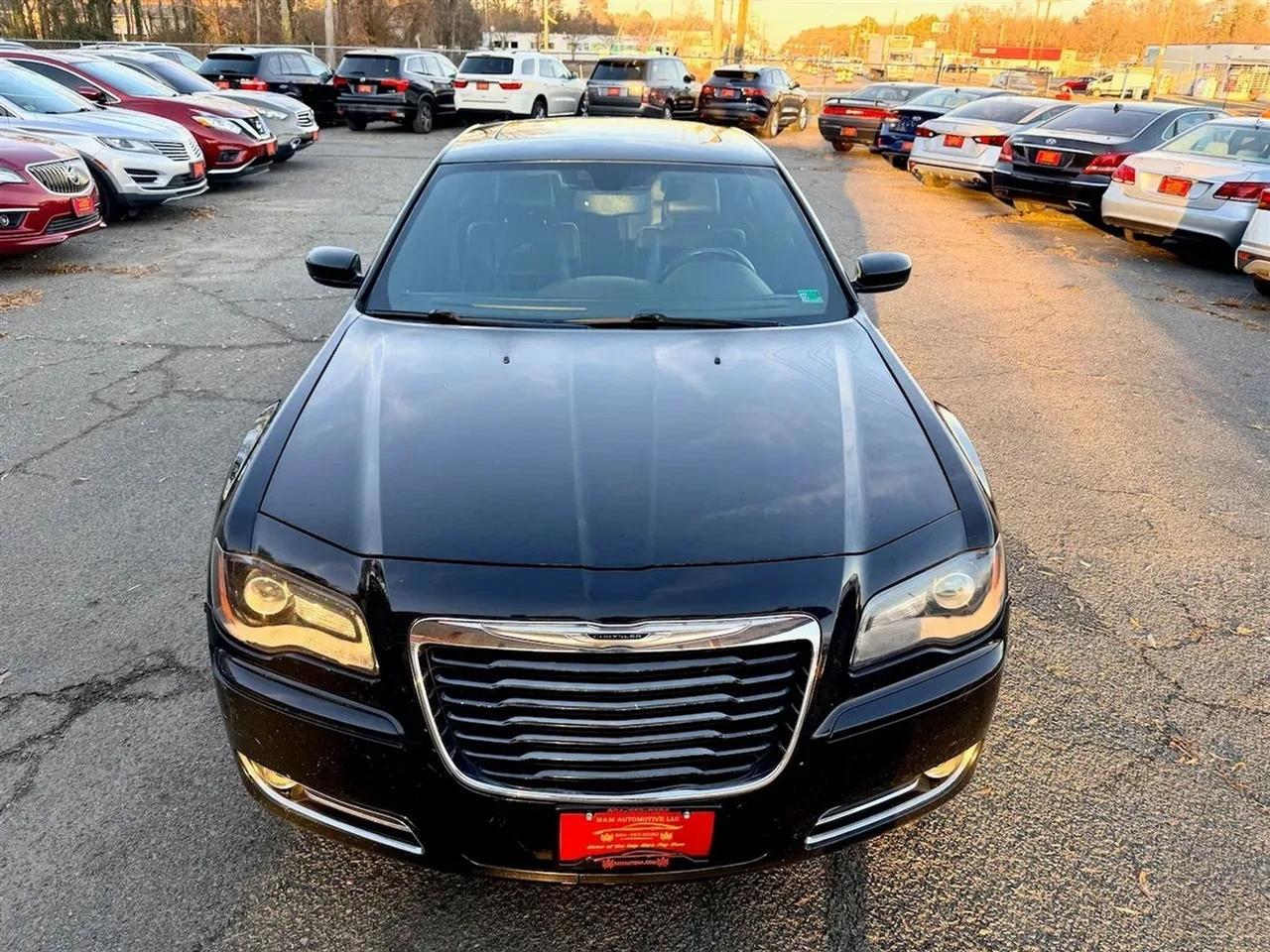 Chrysler 300 S V6 AWD 2013