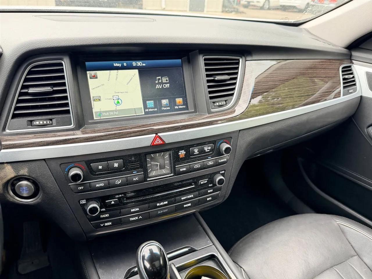 Hyundai Genesis 3.8L 2015