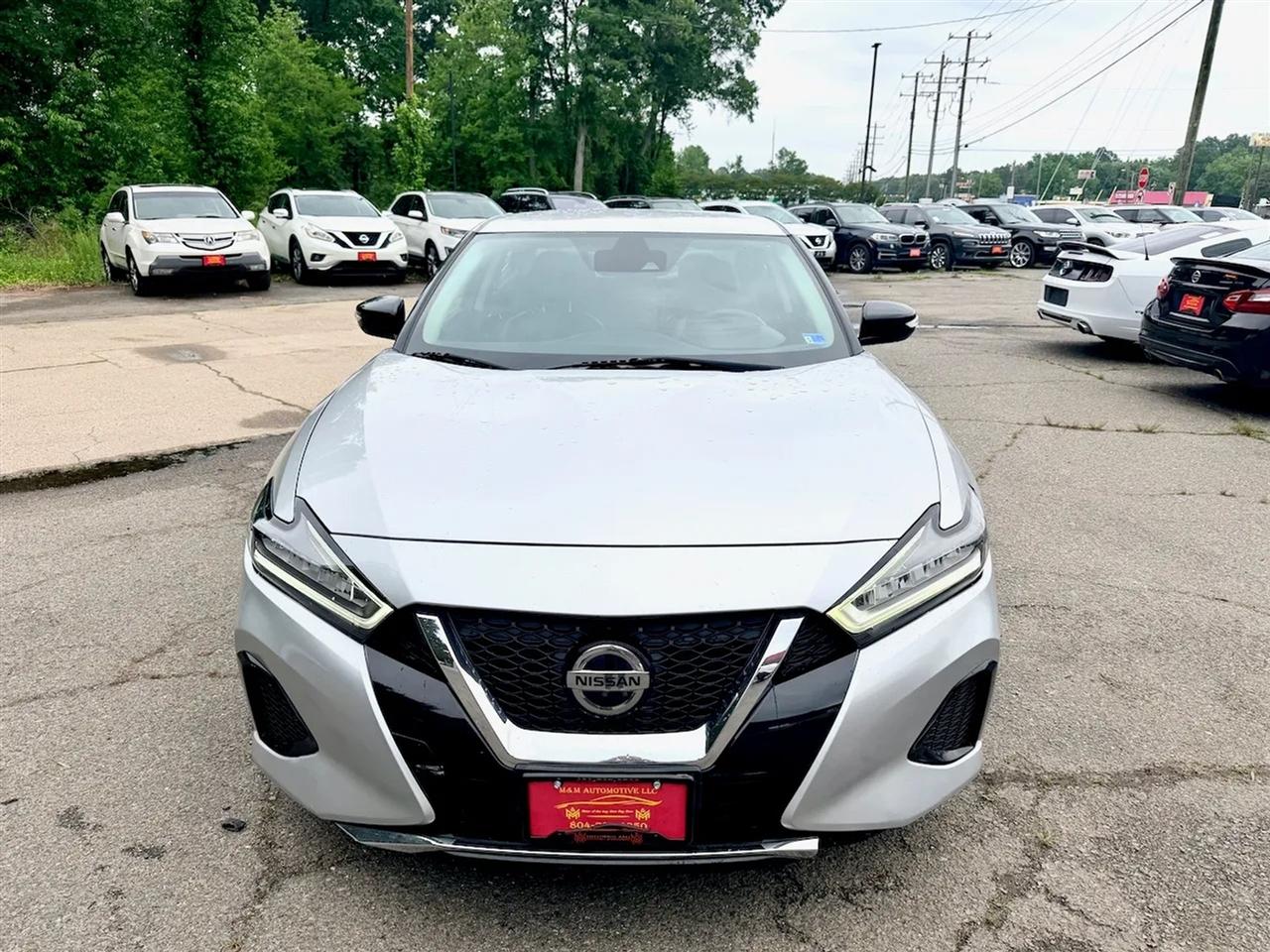 Nissan Maxima 3.5 SV 2020