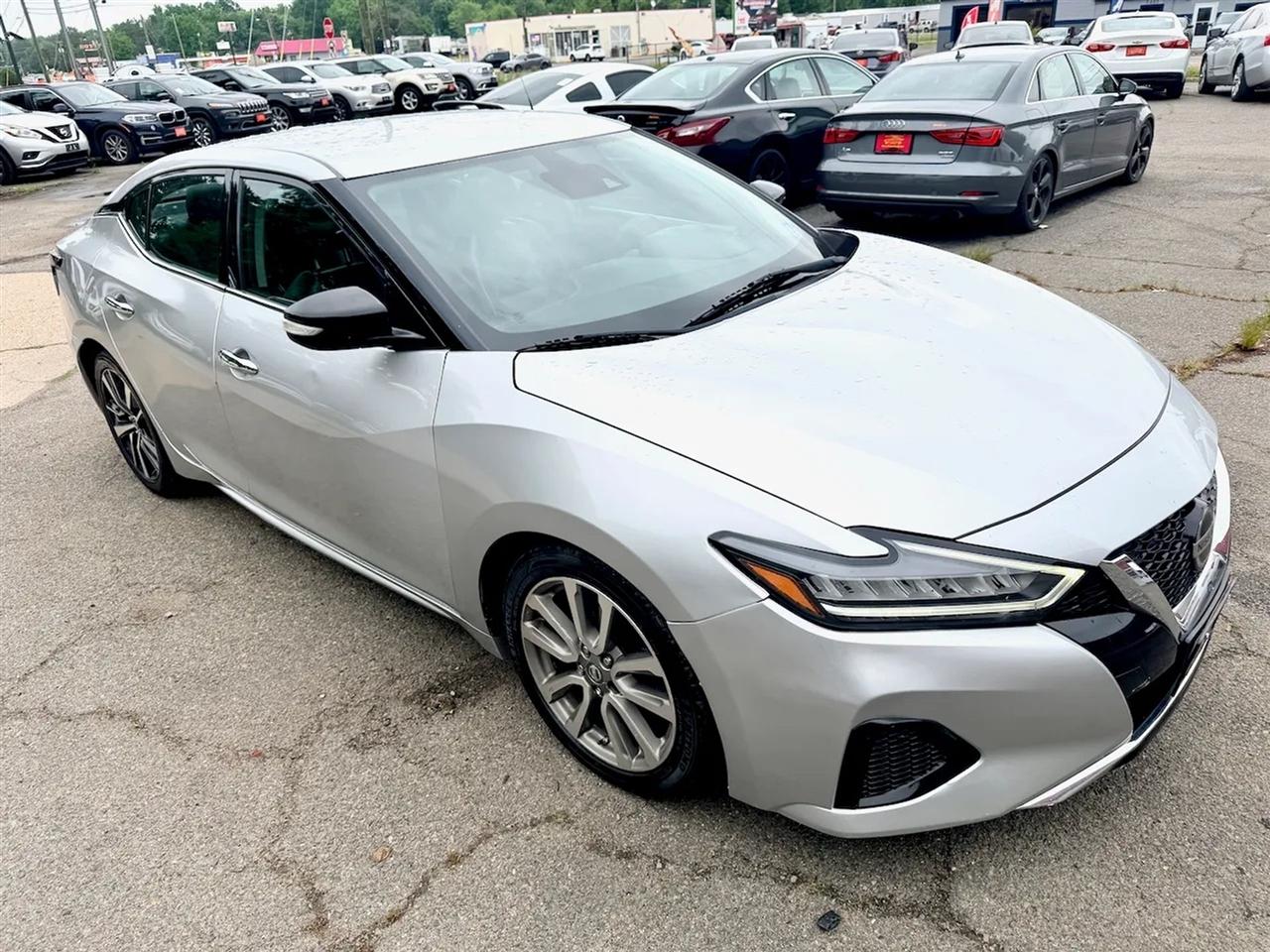 Nissan Maxima 3.5 SV 2020