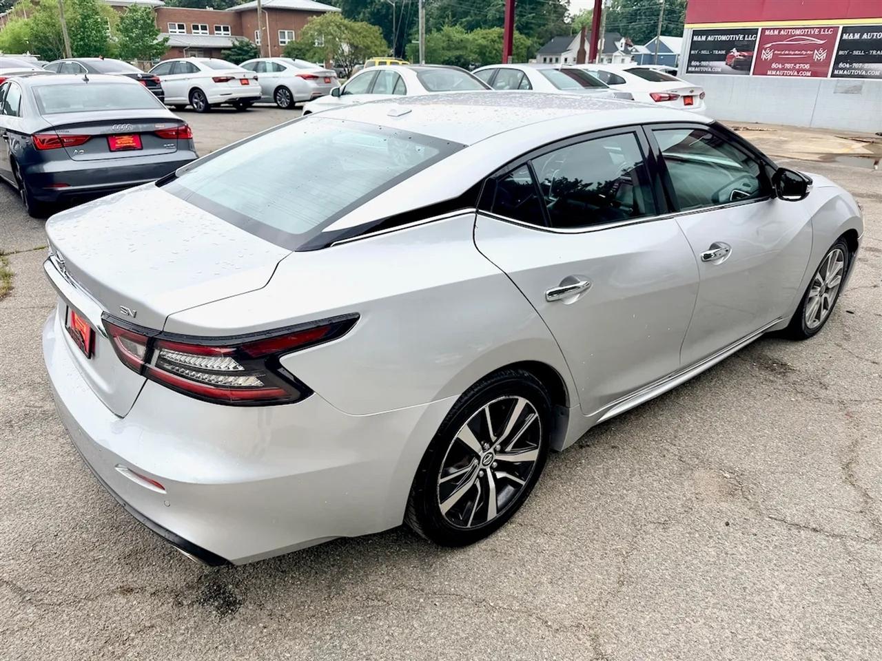 Nissan Maxima 3.5 SV 2020