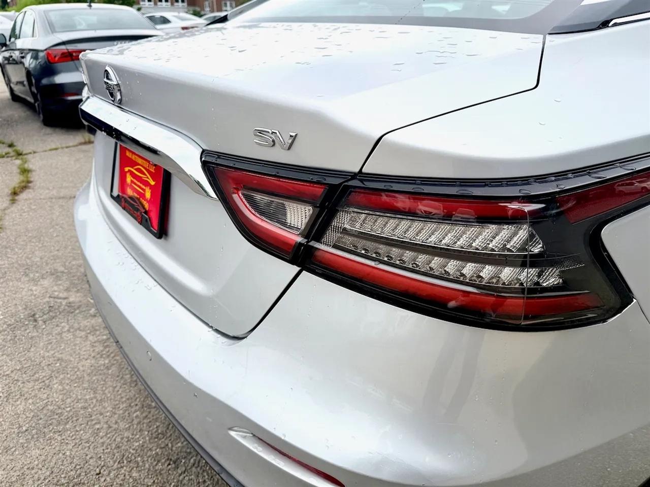 Nissan Maxima 3.5 SV 2020