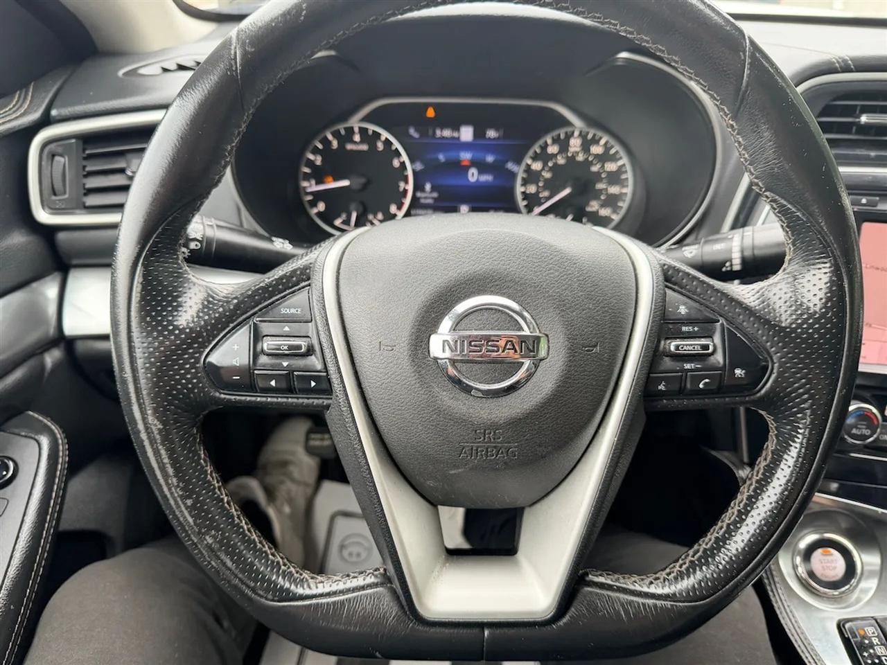 Nissan Maxima 3.5 SV 2020