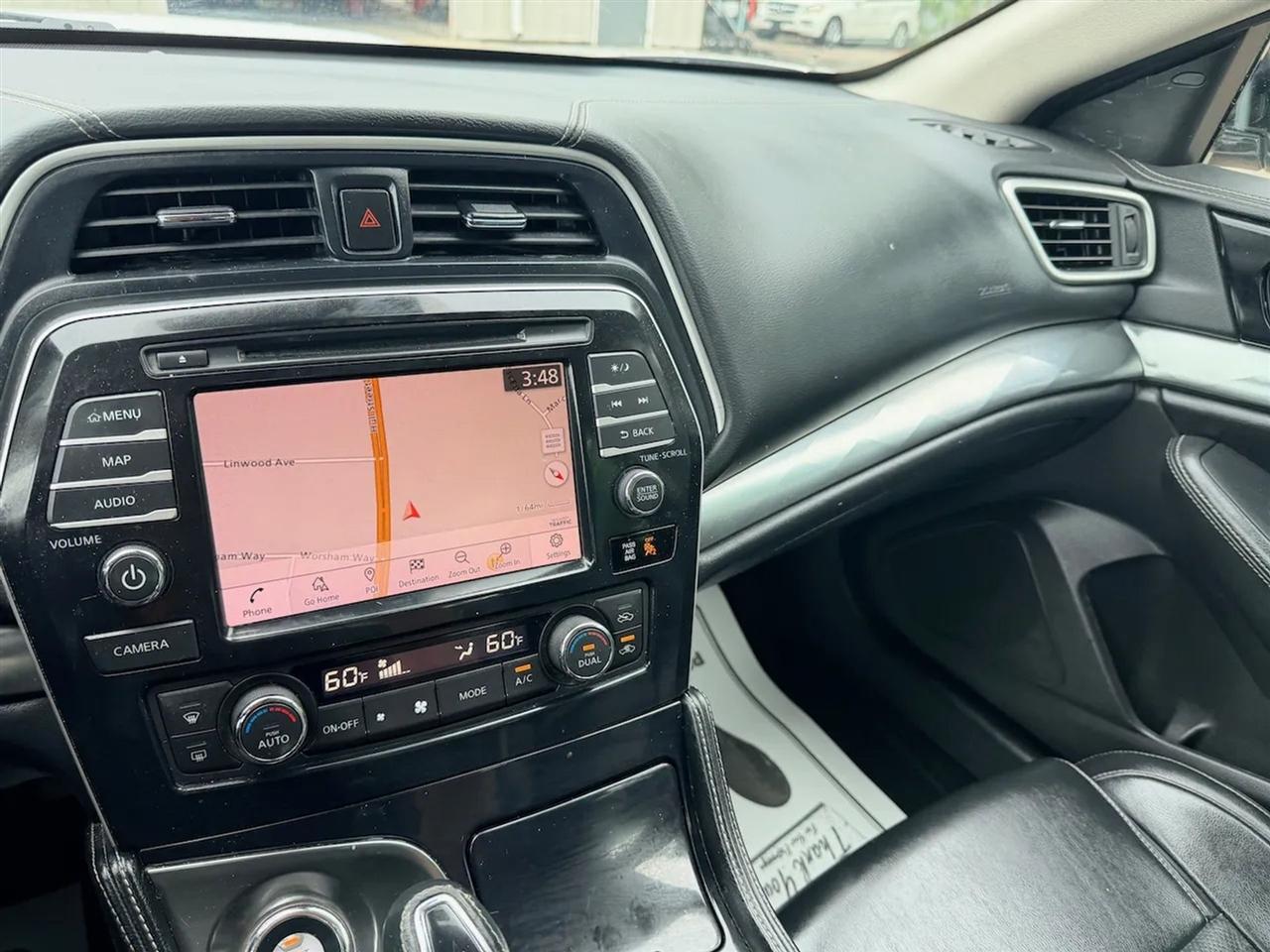 Nissan Maxima 3.5 SV 2020