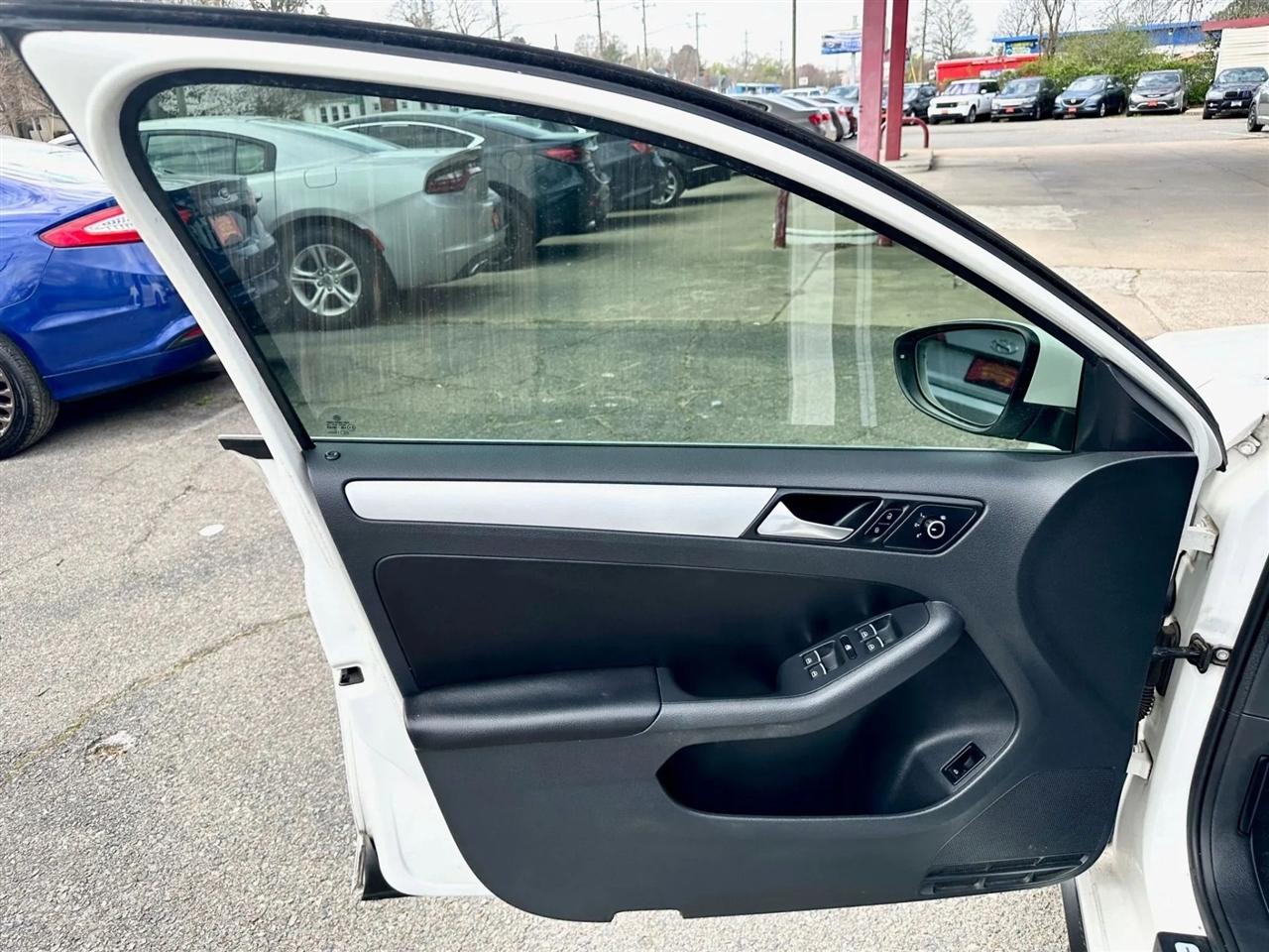 Volkswagen Jetta 2.0T GLI 2014