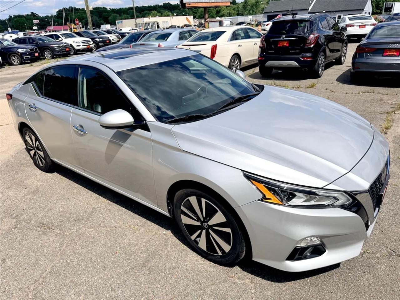 Nissan Altima 2.5 SL 2020