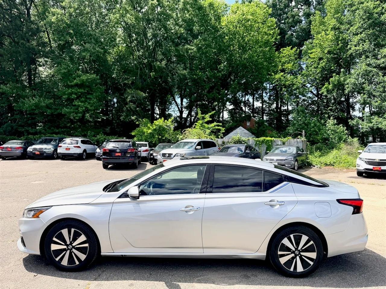 Nissan Altima 2.5 SL 2020