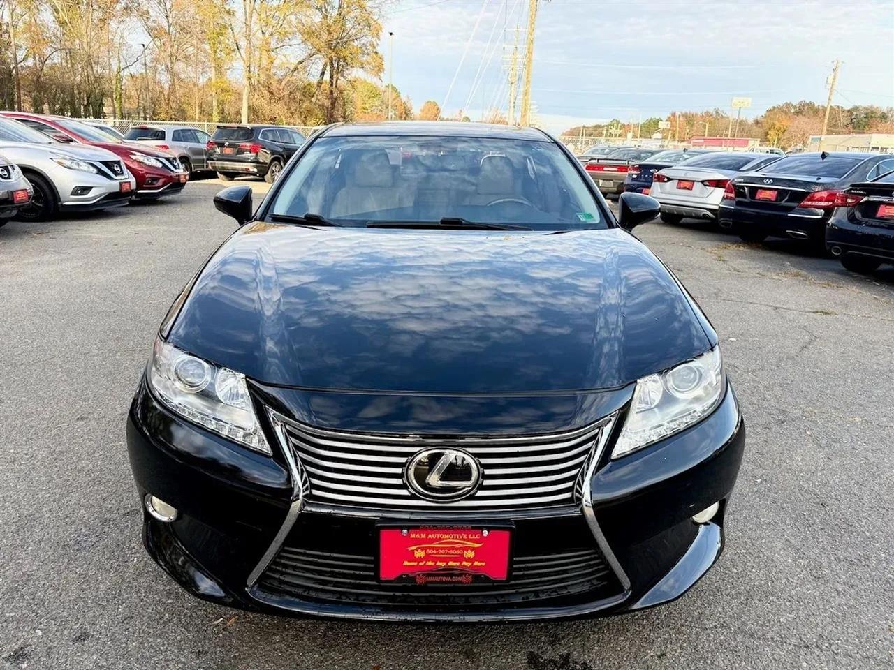 Lexus ES 350 Sedan 2014