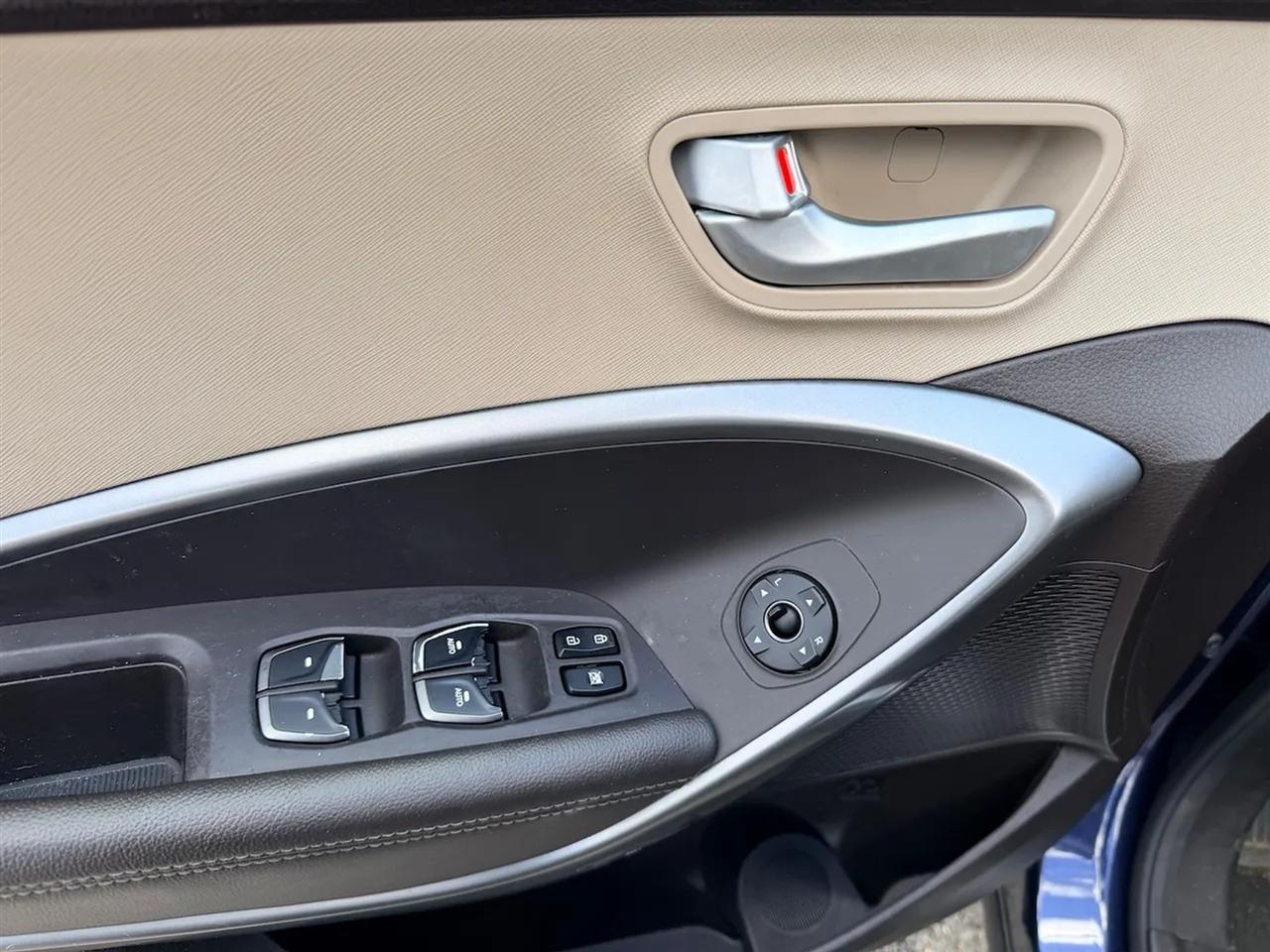 Hyundai Santa Fe  2017