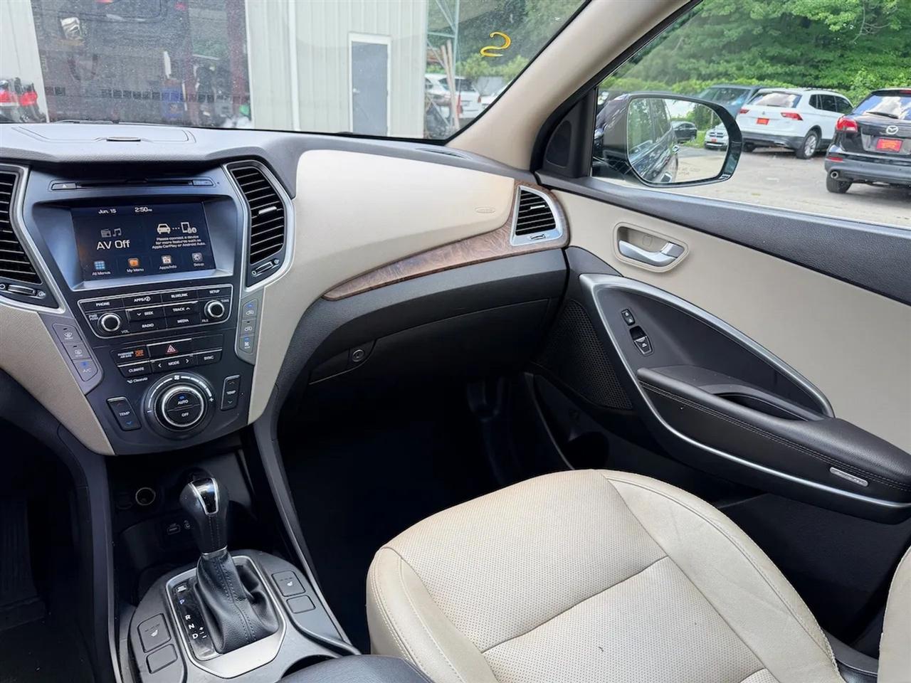 Hyundai Santa Fe  2017