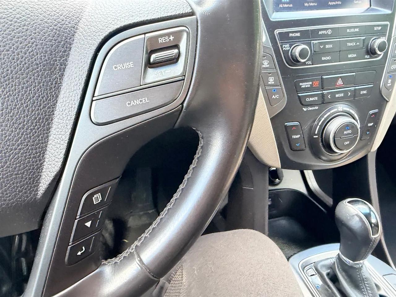 Hyundai Santa Fe  2017