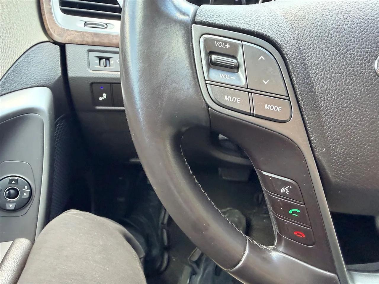 Hyundai Santa Fe  2017