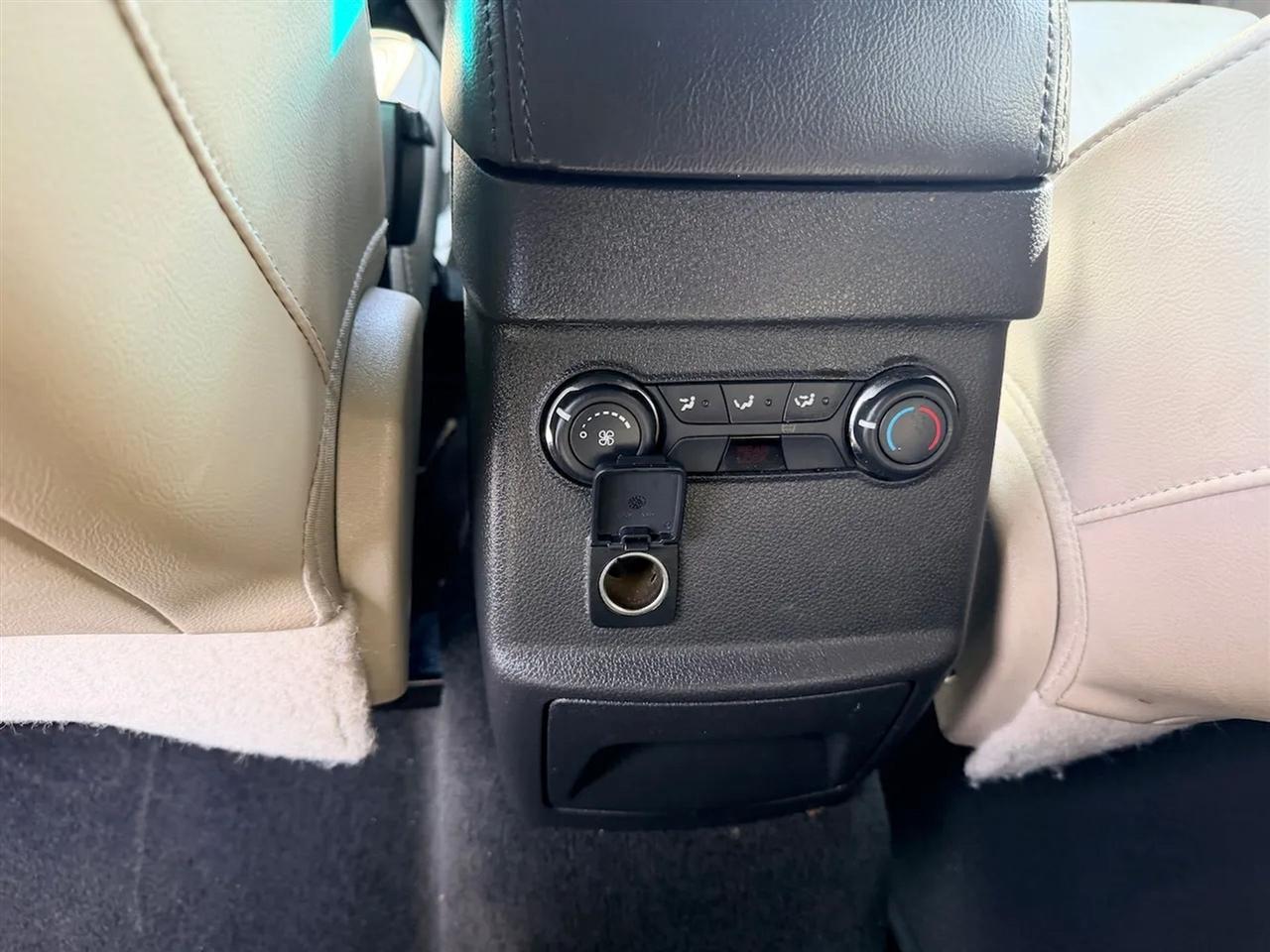 Ford Explorer XLT FWD 2015