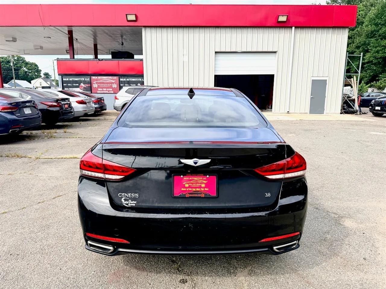 Hyundai Genesis 3.8L 2016