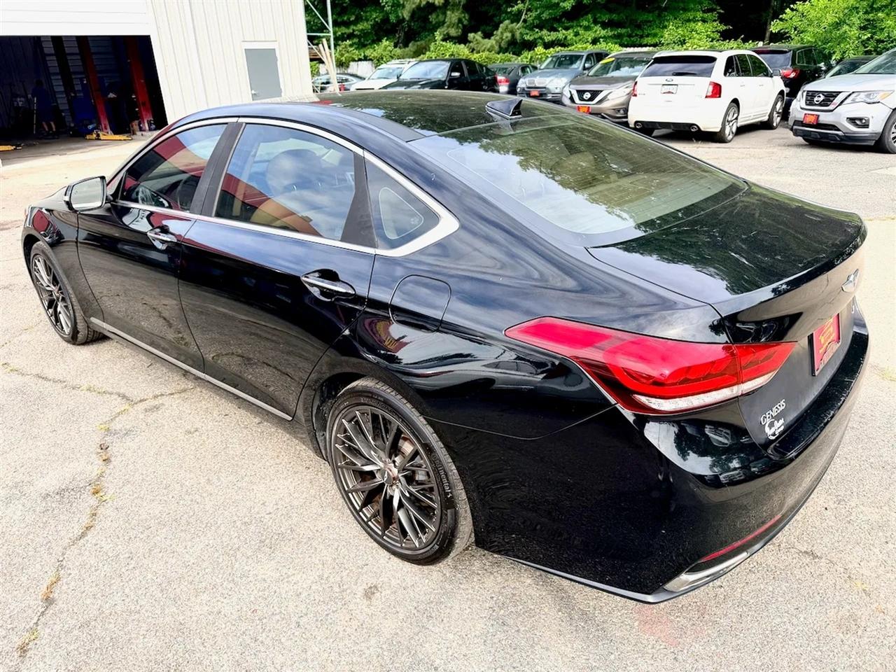 Hyundai Genesis 3.8L 2016