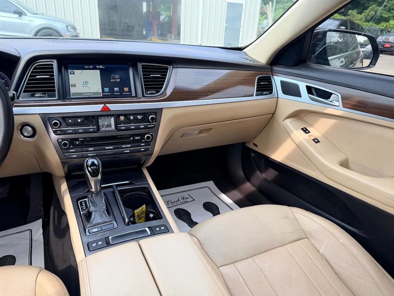 Hyundai Genesis 3.8L 2016