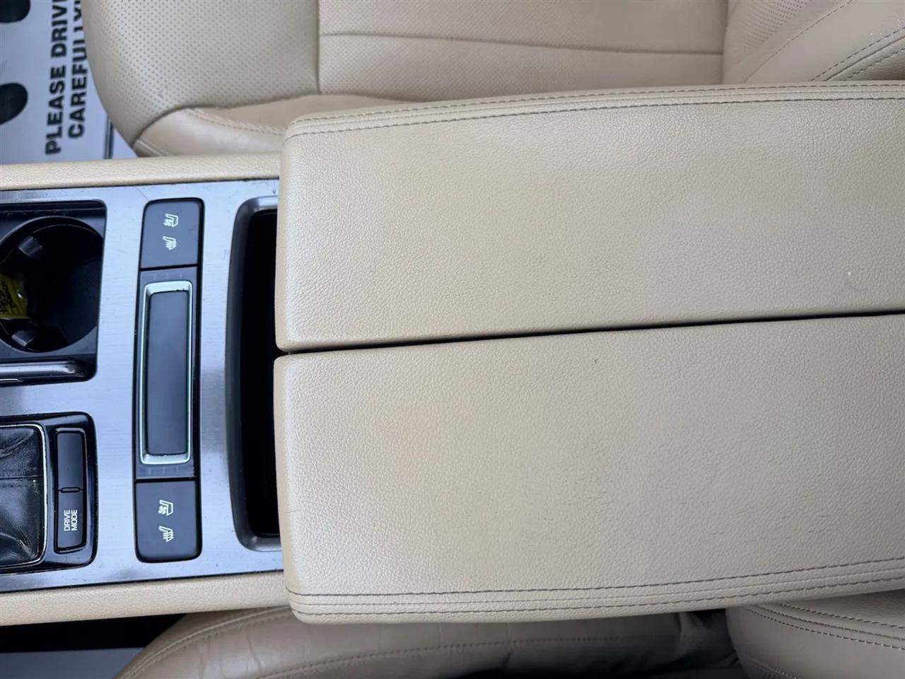 Hyundai Genesis 3.8L 2016