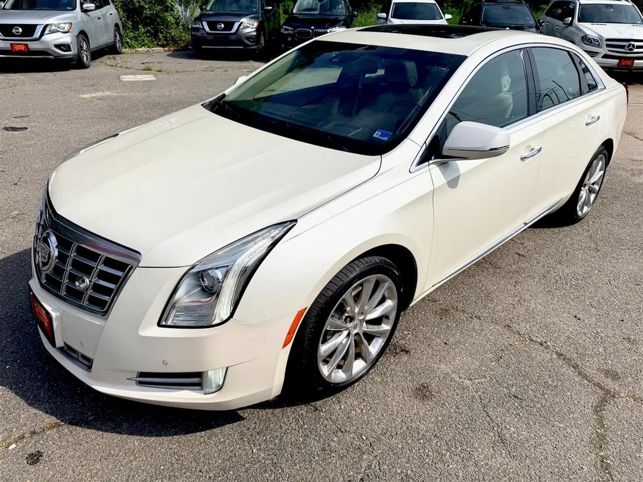 Cadillac XTS Premium 2013