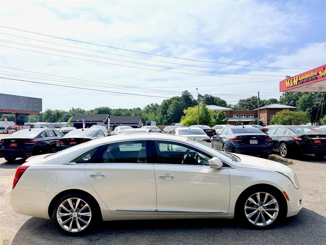 Cadillac XTS Premium 2013
