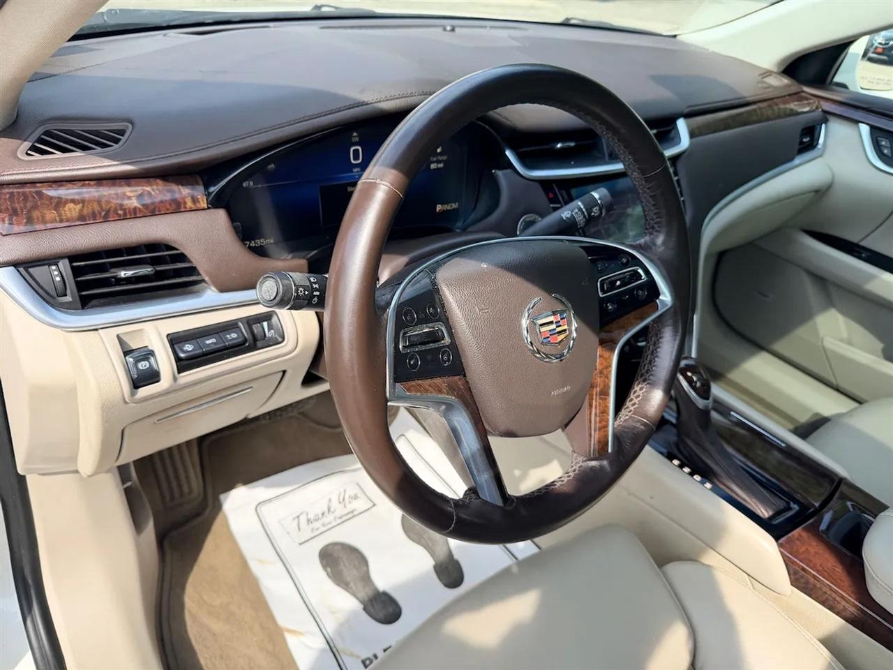 Cadillac XTS Premium 2013
