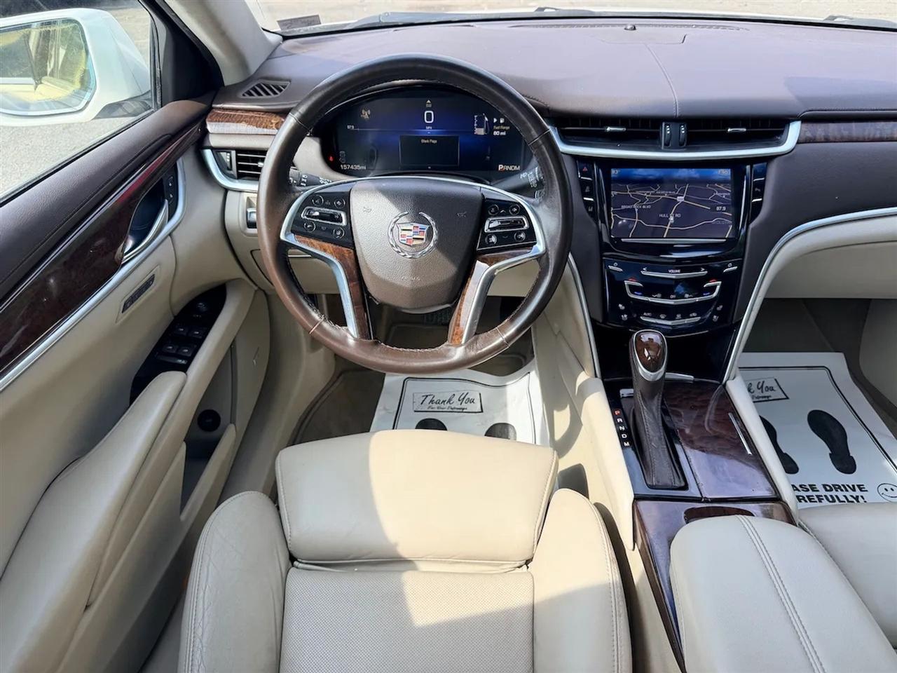 Cadillac XTS Premium 2013