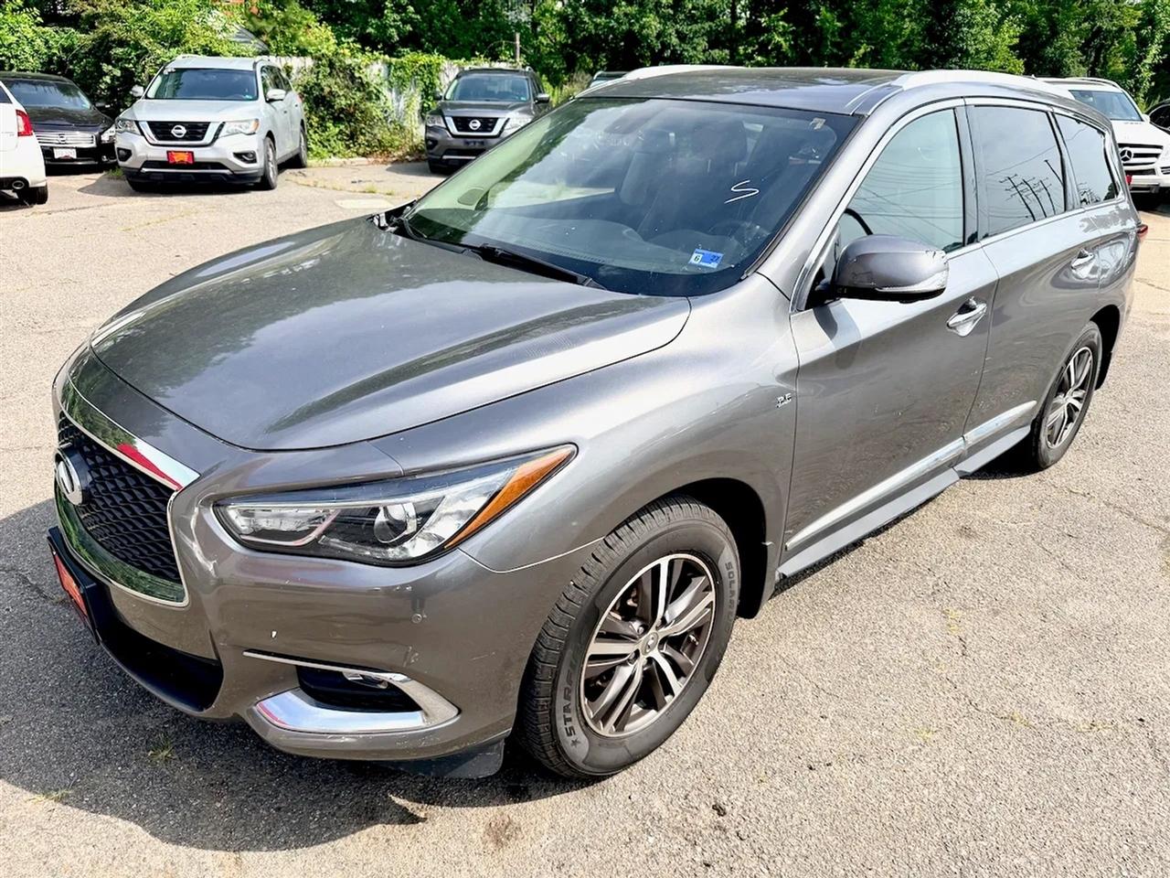 Infiniti QX60 Base AWD 2017