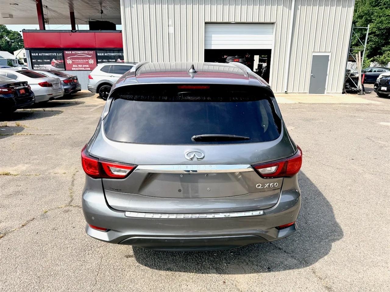 Infiniti QX60 Base AWD 2017