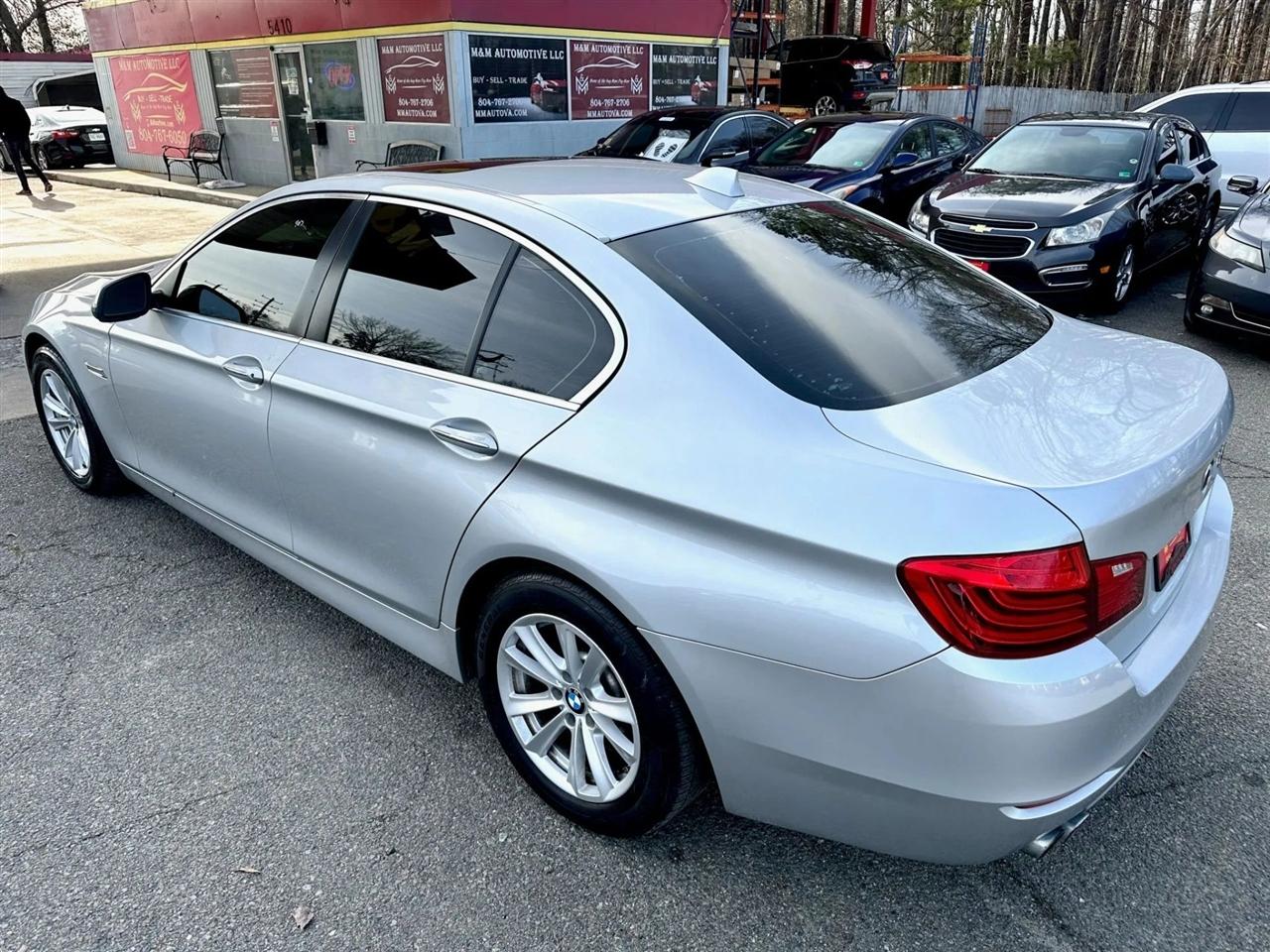 BMW 5-Series 528i 2014