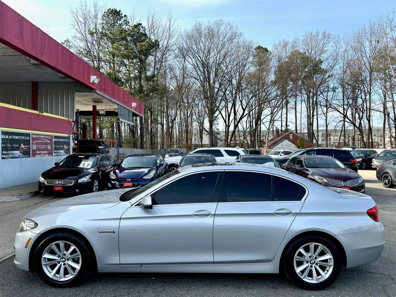 BMW 5-Series 528i 2014