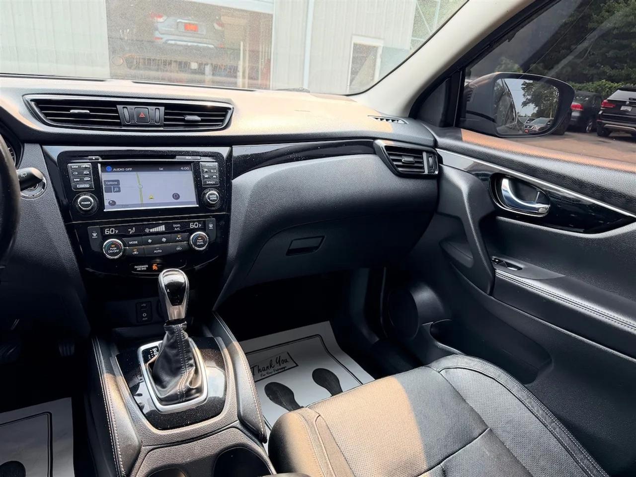 Nissan Rogue Sport SL AWD 2017