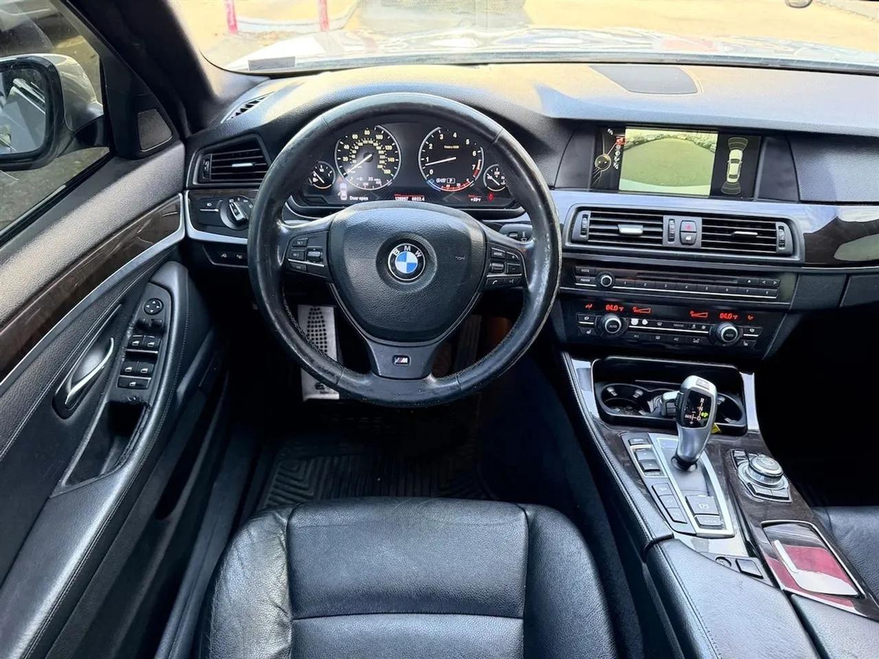 BMW 5-Series 535i xDrive 2013