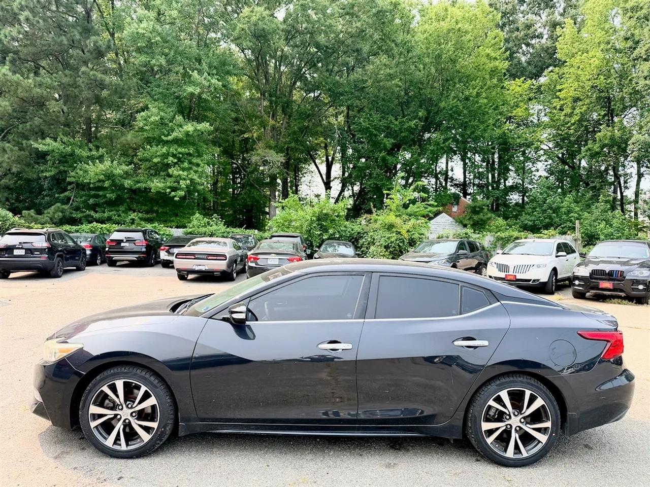 Nissan Maxima 3.5 SV 2017