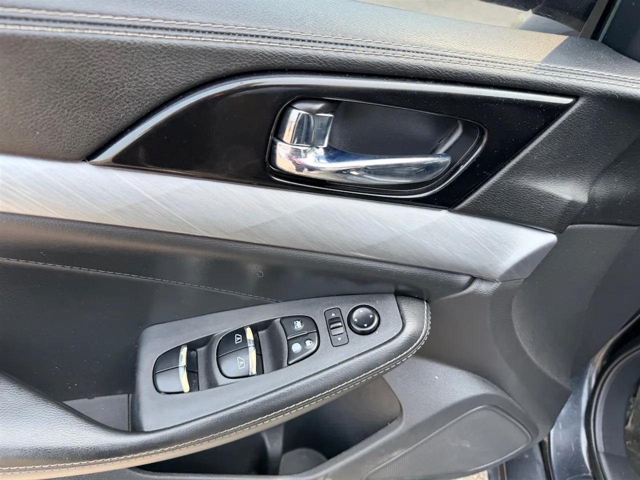 Nissan Maxima 3.5 SV 2017