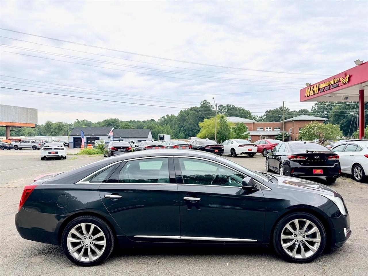Cadillac XTS Luxury AWD 2015