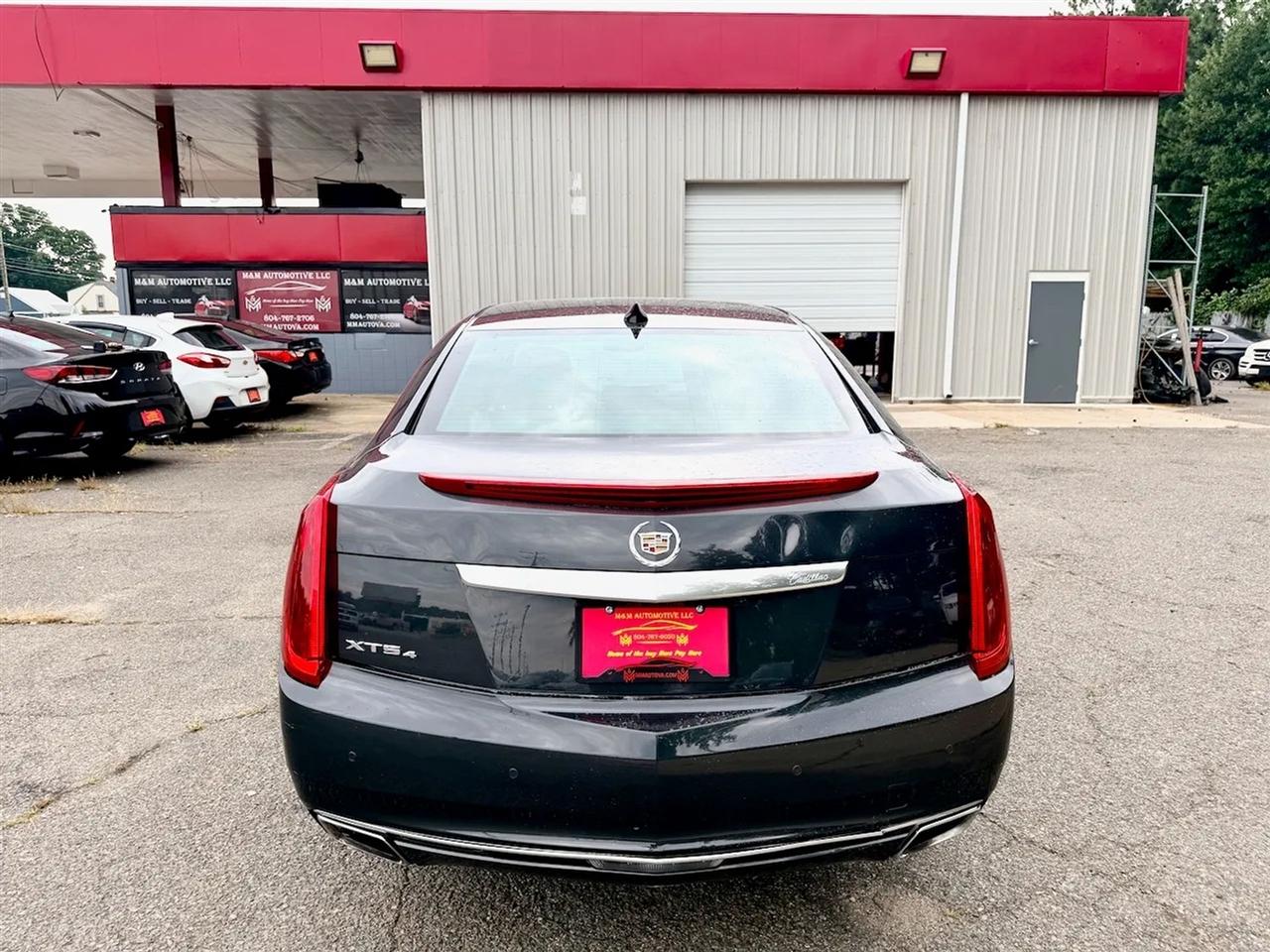 Cadillac XTS Luxury AWD 2015