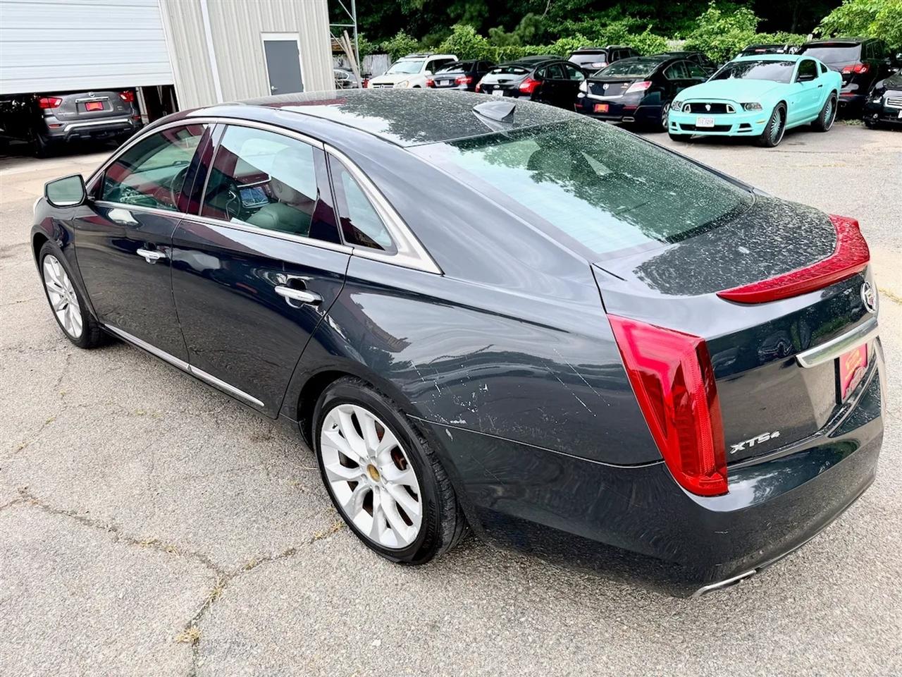 Cadillac XTS Luxury AWD 2015