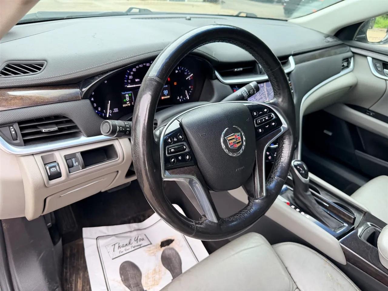 Cadillac XTS Luxury AWD 2015
