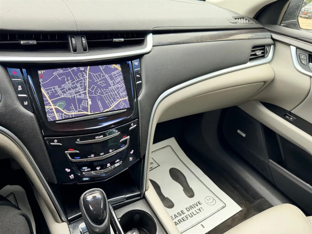 Cadillac XTS Luxury AWD 2015