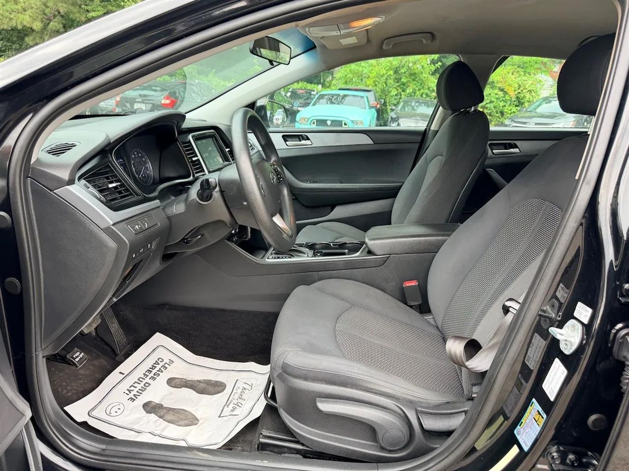 Hyundai Sonata SE 2018