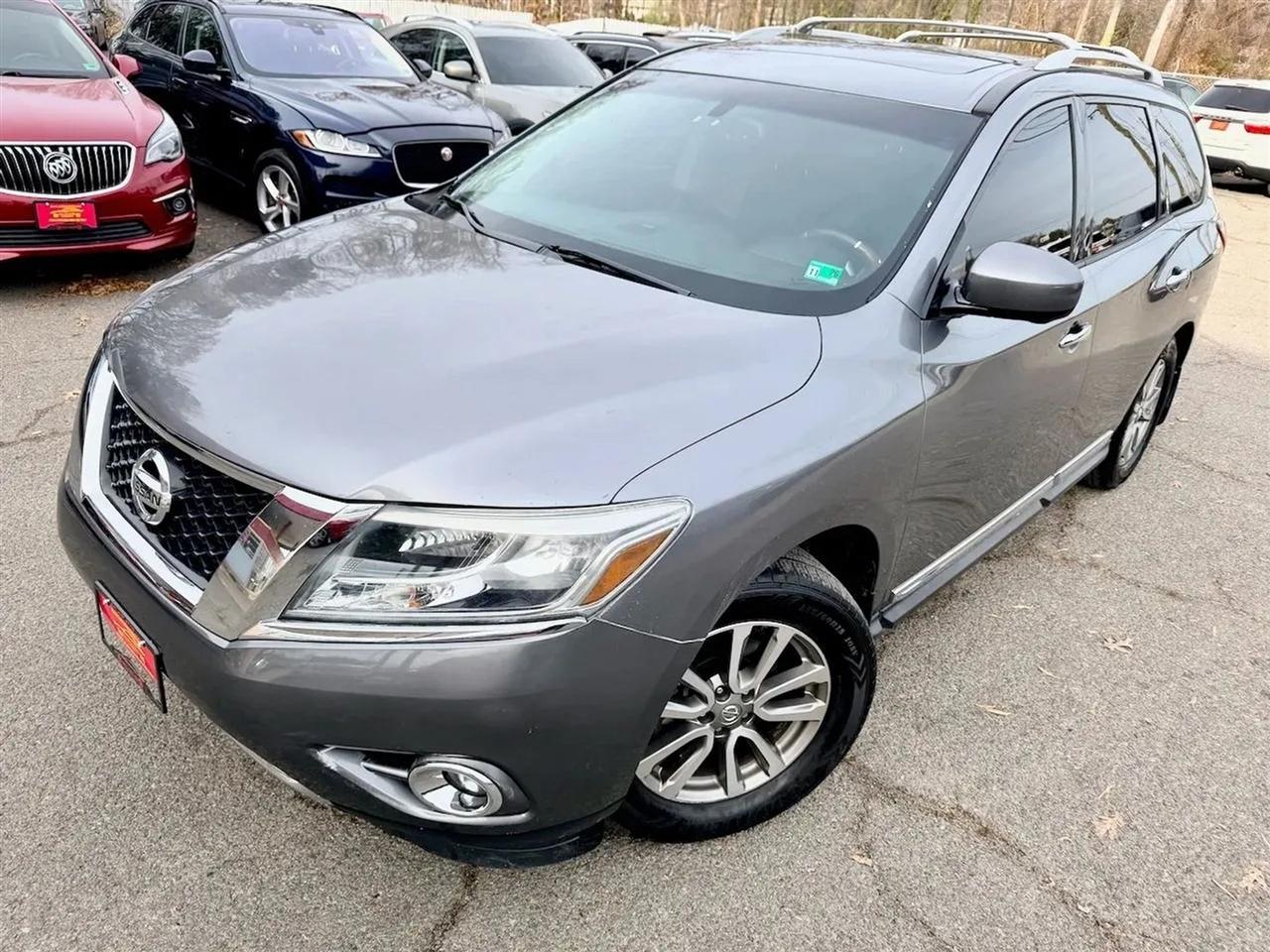 Nissan Pathfinder SL 4WD 2015