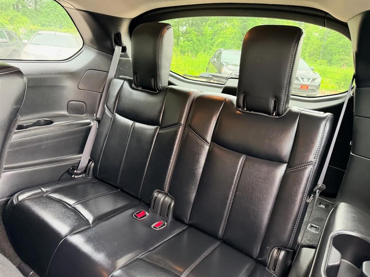 Nissan Pathfinder SL 4WD 2018