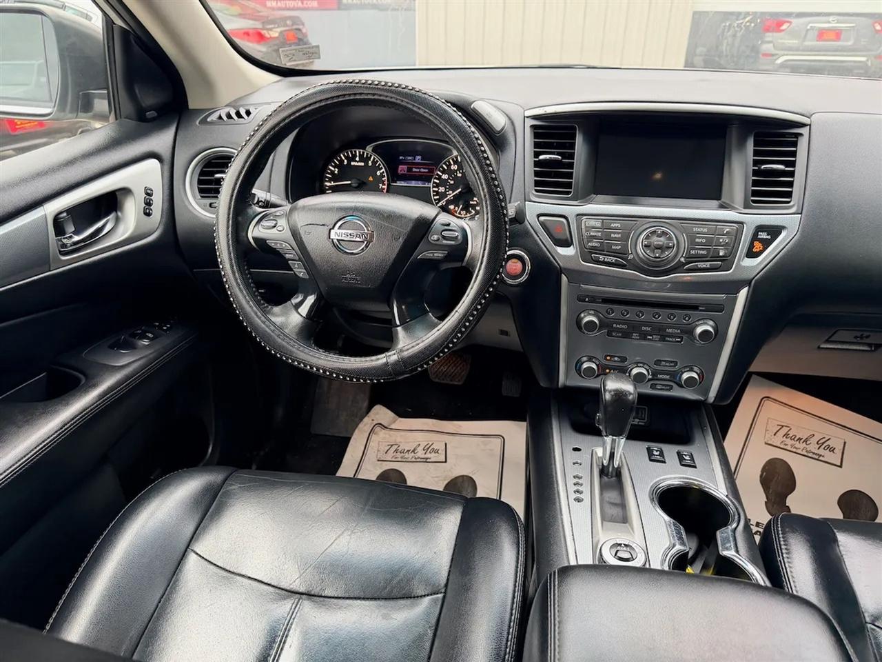Nissan Pathfinder SL 4WD 2018