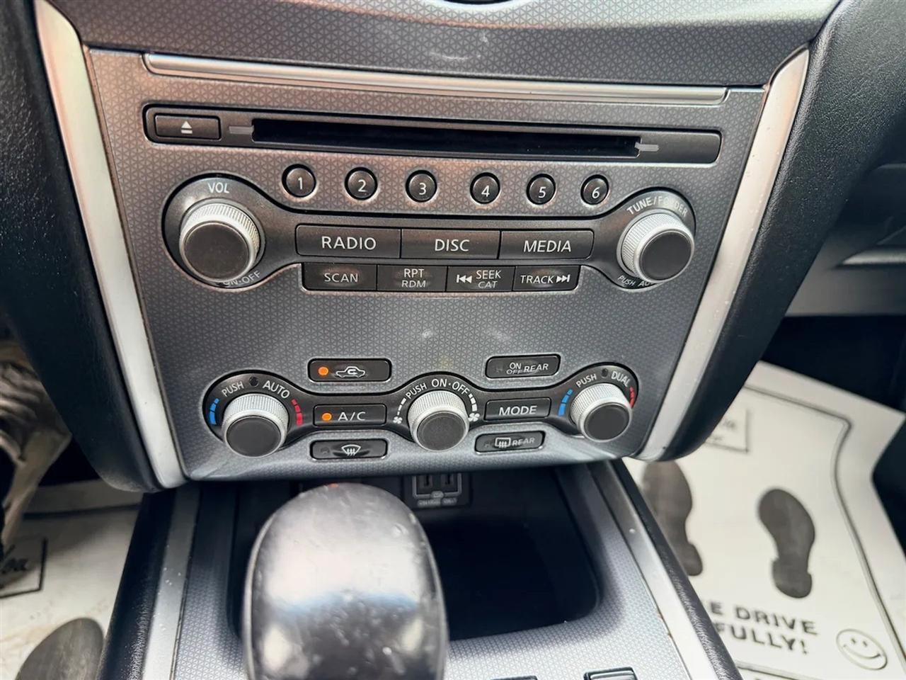 Nissan Pathfinder SL 4WD 2018