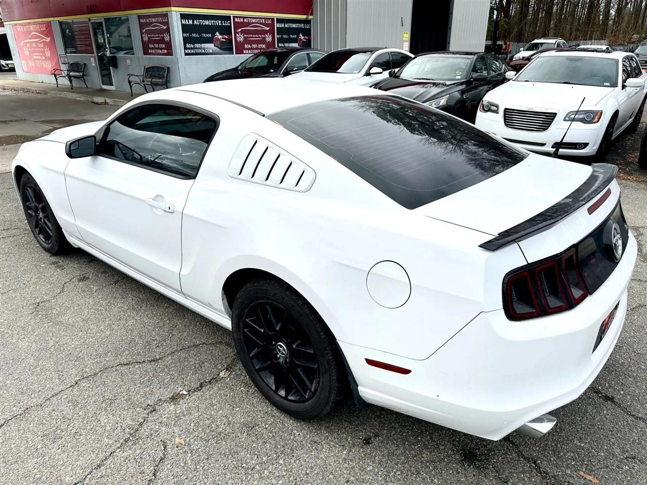 Ford Mustang V6 Coupe 2014
